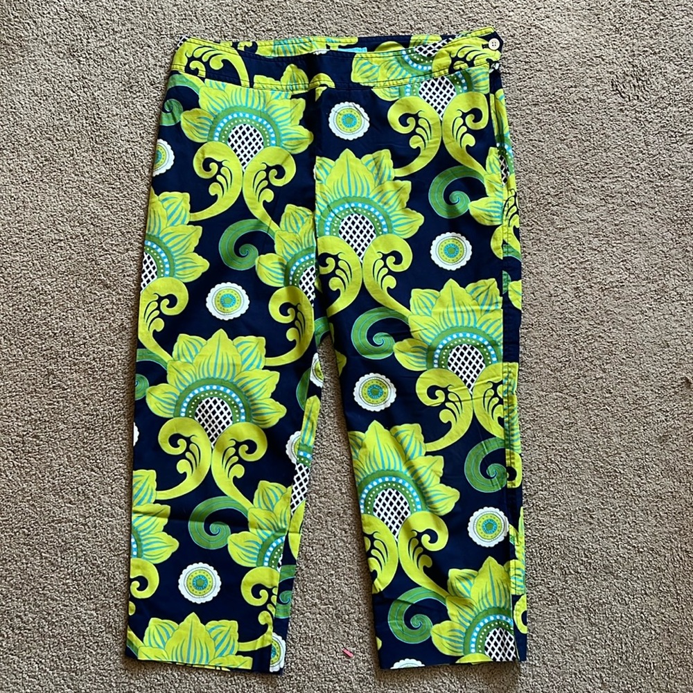 J. McLaughlin lime green navy paisley cropped size 14